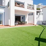 Bella Vista Benahavis Lägenhet Estepona